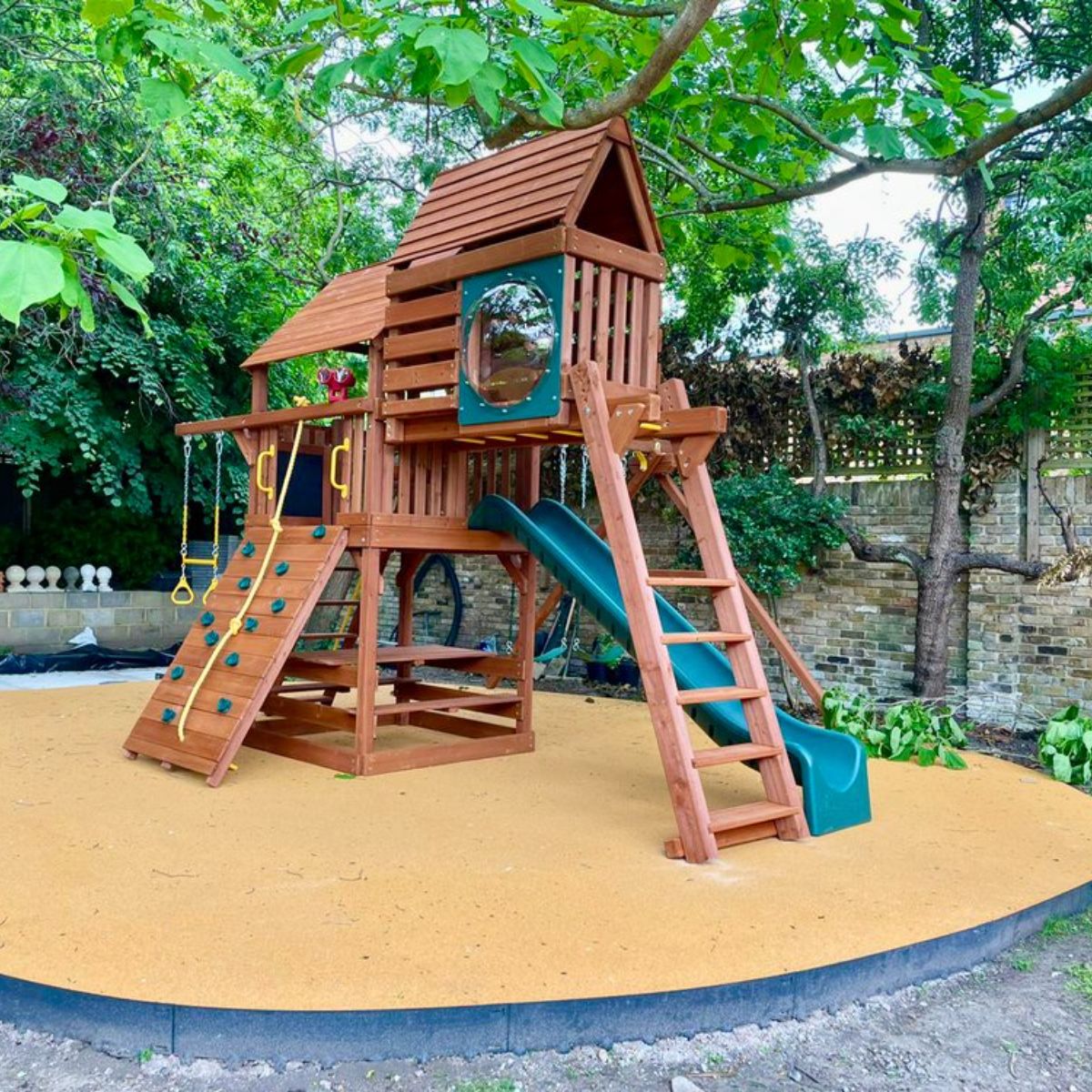  Play area for a little girl who loves slides!